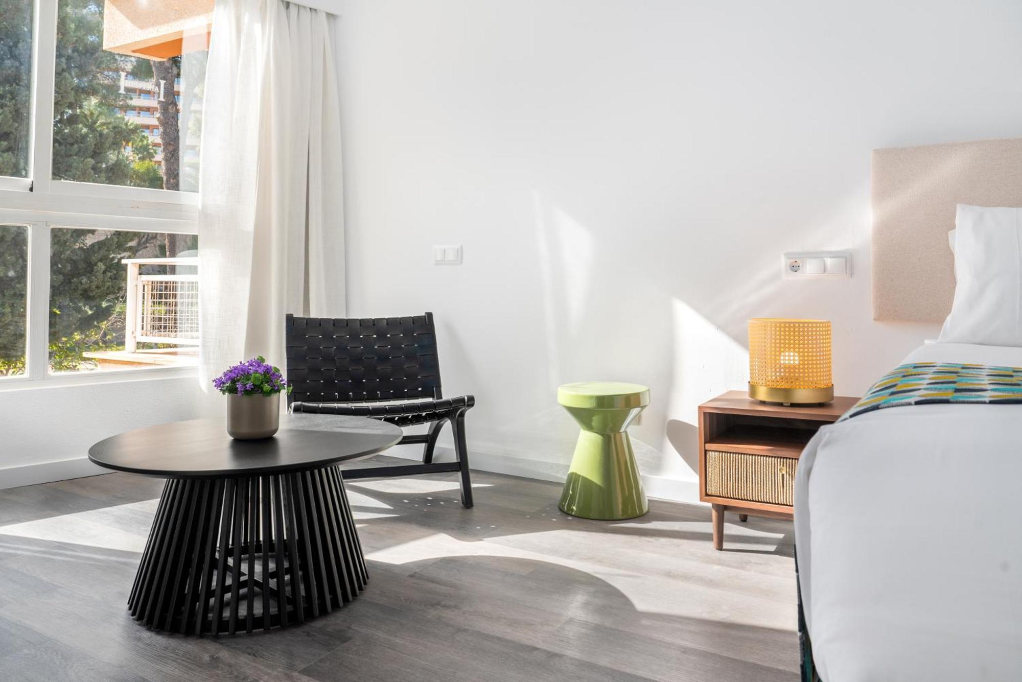 Two-Bedroom Suite,1643752655:JPEG