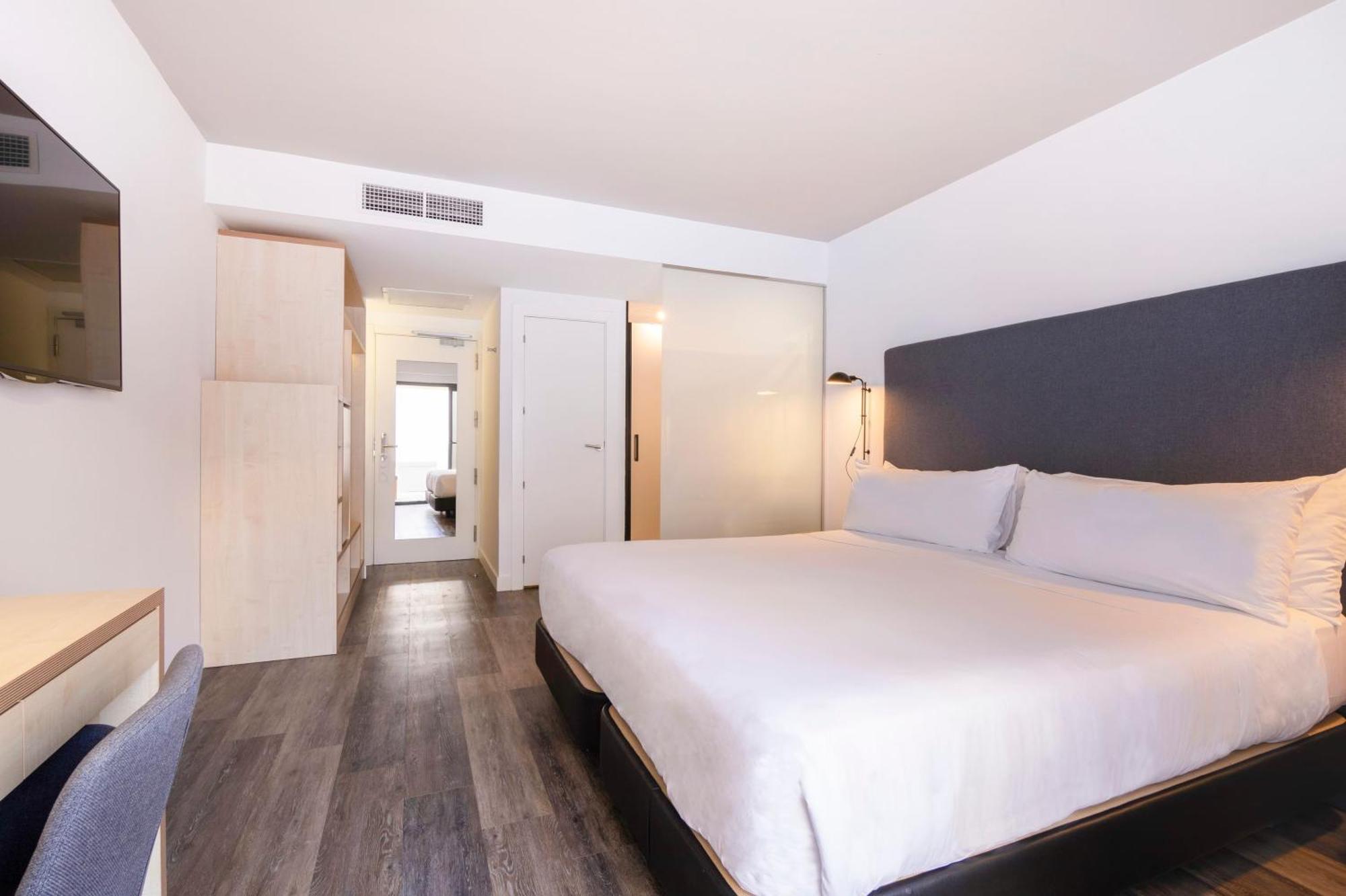 Premium Double Room,1771494303:JPEG